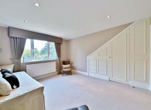 Photo 35- click for photo gallery